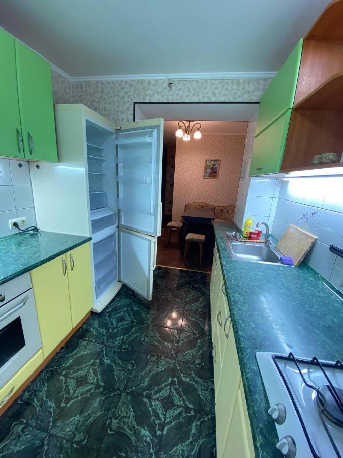 Шикарнейшие Апартаменты Čornomorsk Exteriér fotografie